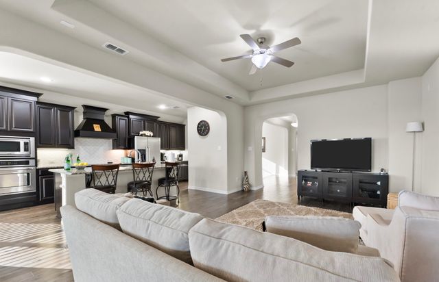 307 Acadia Lane, Forney, TX 75126