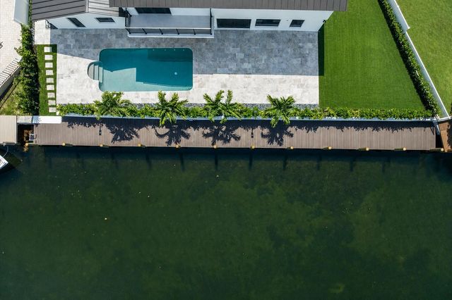 3711 NE 27th Avenue, Lighthouse Point, FL 33064