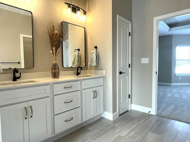 934 Ravenstone Drive, Lafayette, IN 47909