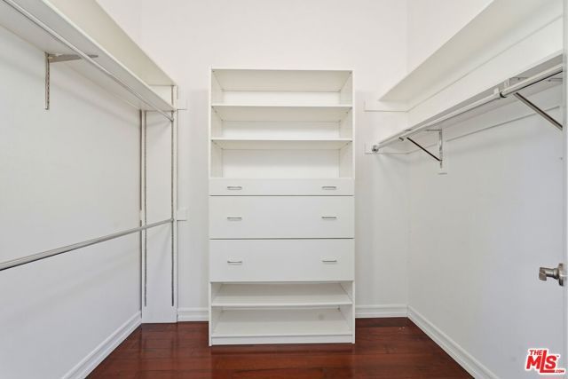 1613 Manning Avenue A, Los Angeles, CA 90024