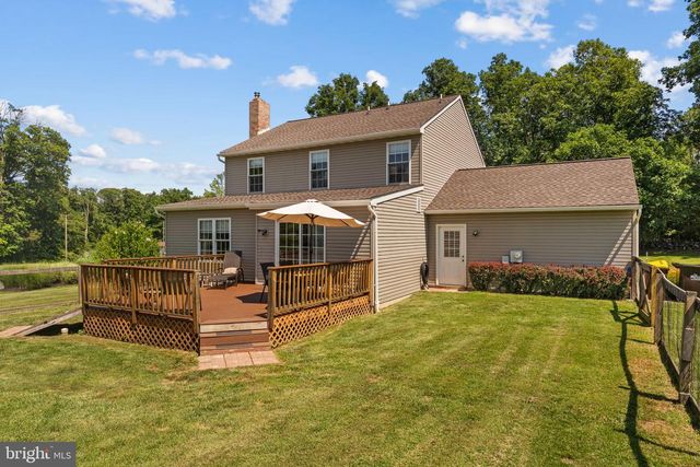 24 HENDRICKS RD, Perkiomenville, PA 18074