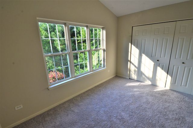 2843 Rutland Circle 201, Naperville, IL 60564