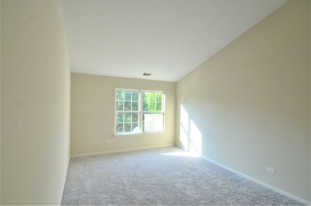 2843 Rutland Circle 201, Naperville, IL 60564