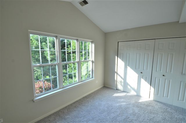 2843 Rutland Circle 201, Naperville, IL 60564