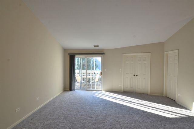 2843 Rutland Circle 201, Naperville, IL 60564