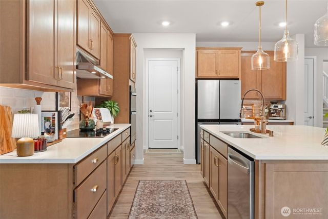 23534 Arbors Terrace Road NE, Kingston, WA 98346