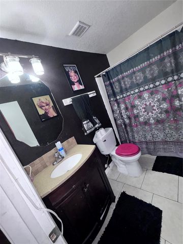 5030 TERRACE VILLAGE LANE, Tampa, FL 33617