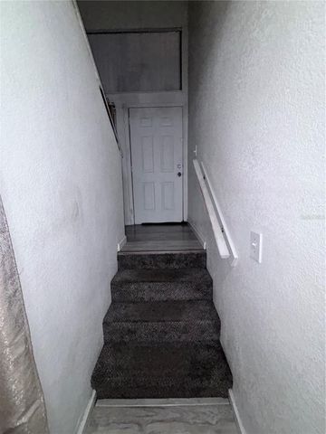5030 TERRACE VILLAGE LANE, Tampa, FL 33617