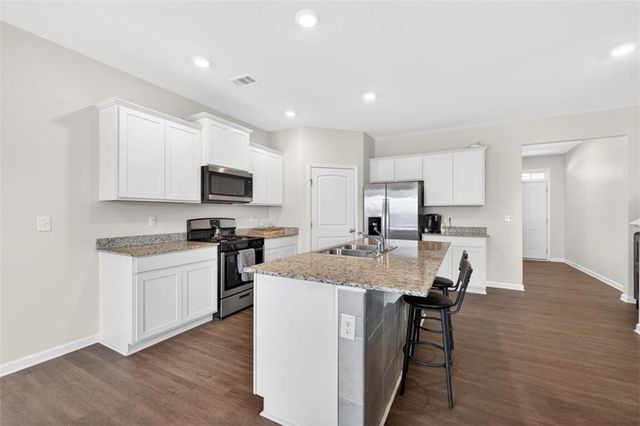 5525 Barberry Avenue, Oakwood, GA 30566