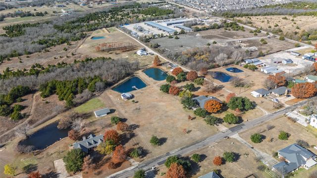 813 Westshore Drive, St Paul, TX 75098