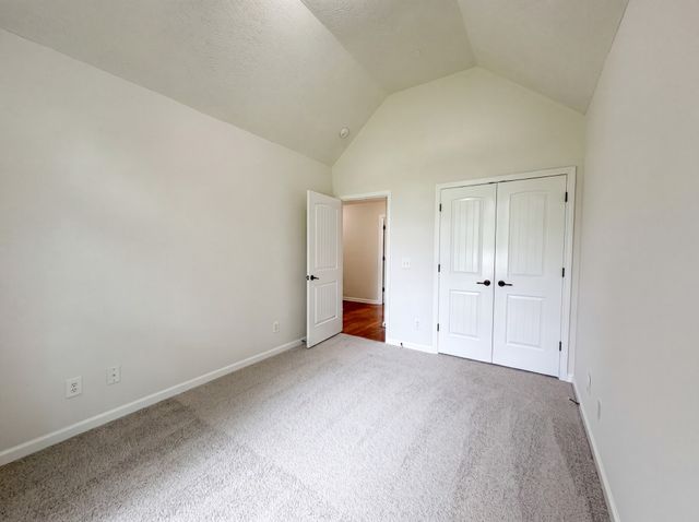 842 Fleming Farms Dr, Murfreesboro, TN 37128