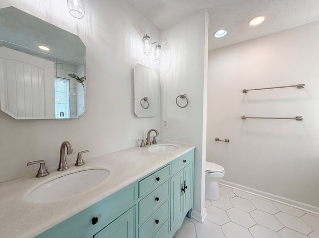 842 Fleming Farms Dr, Murfreesboro, TN 37128
