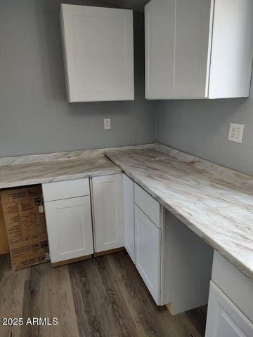 65623 HALL Street, Salome, AZ 85348