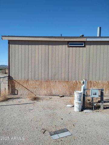 65623 HALL Street, Salome, AZ 85348