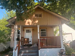 1529 SE Monroe ST, Topeka, KS 66612