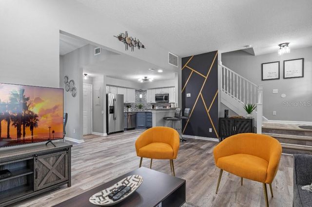 634 N TREMAIN STREET, Mount Dora, FL 32757