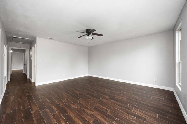 4914 27th, Dickinson, TX 77539