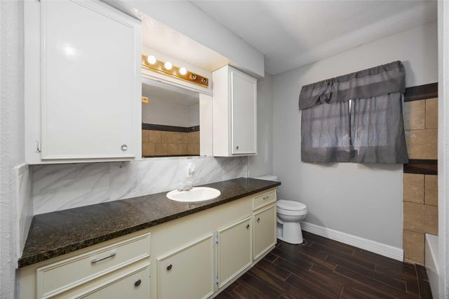 4914 27th, Dickinson, TX 77539