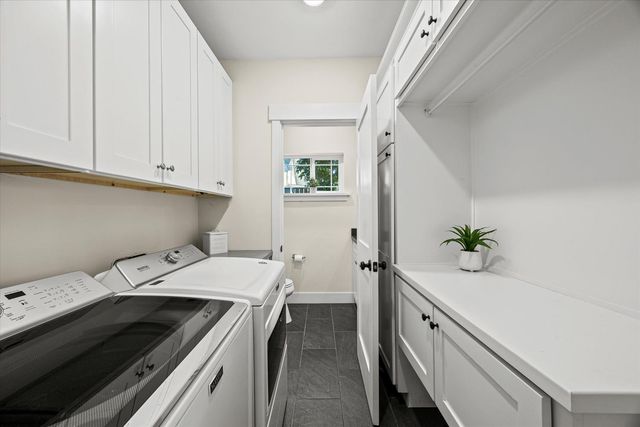 4400 G St, Sacramento, CA 95819