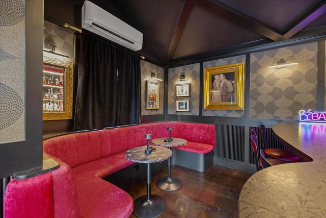 4400 G St, Sacramento, CA 95819