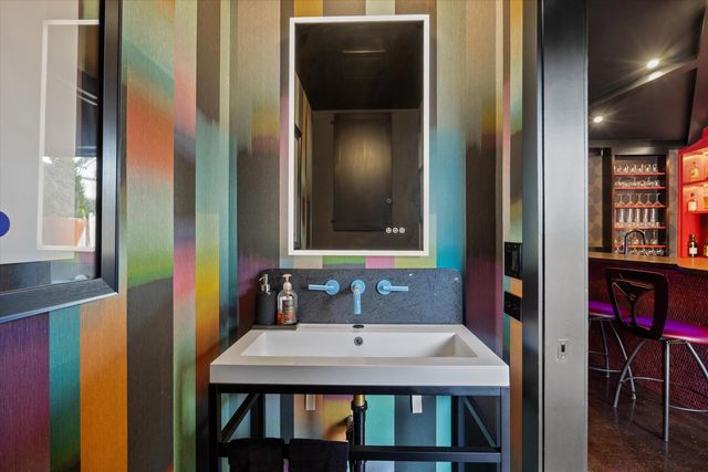 4400 G St, Sacramento, CA 95819