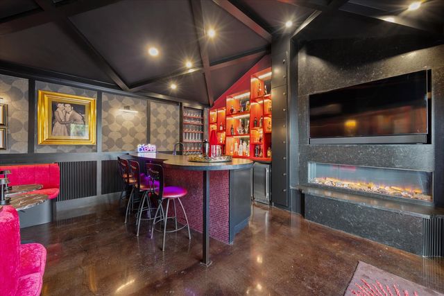 4400 G St, Sacramento, CA 95819