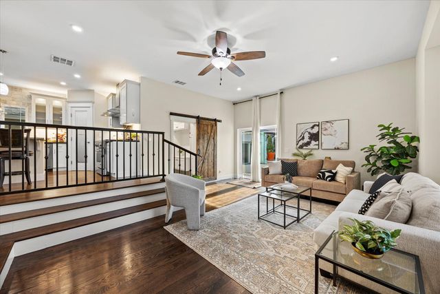 4400 G St, Sacramento, CA 95819