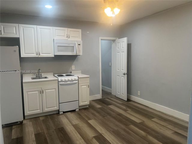 2118 N 19th Ave 1-4, Hollywood, FL 33020