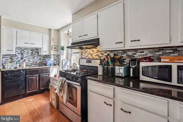 165 LEVERING ST, Philadelphia, PA 19127