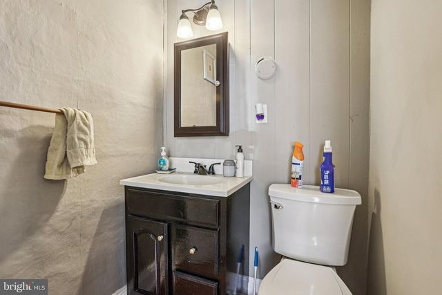 165 LEVERING ST, Philadelphia, PA 19127