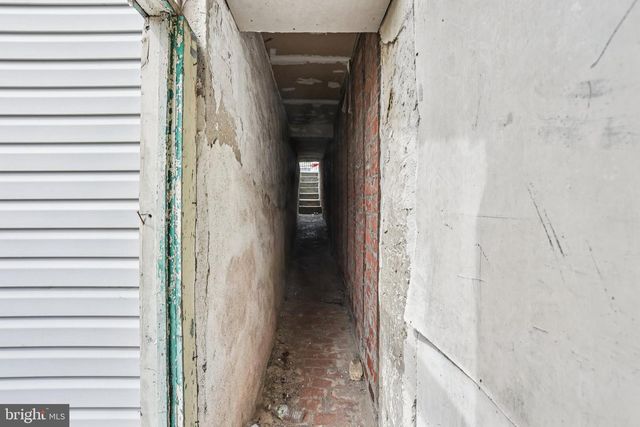 165 LEVERING ST, Philadelphia, PA 19127