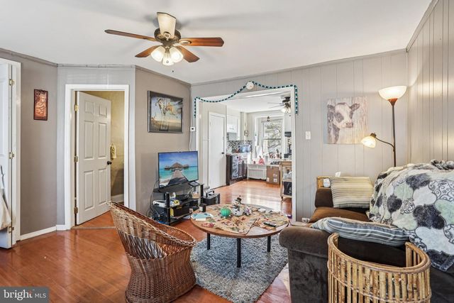 165 LEVERING ST, Philadelphia, PA 19127