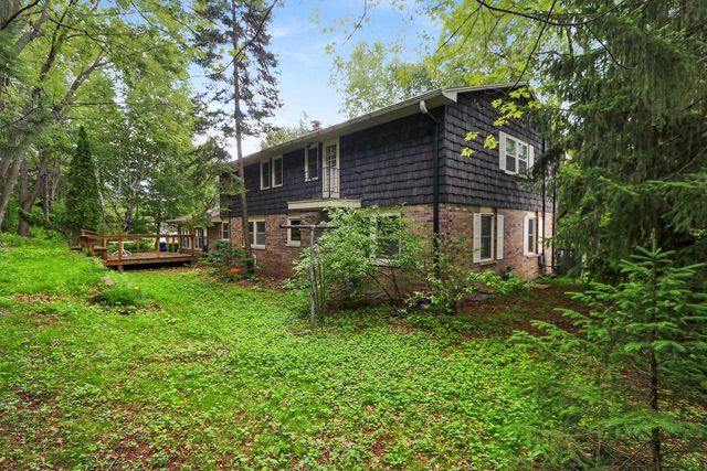 535 AVON COURT, Green Bay, WI 54302