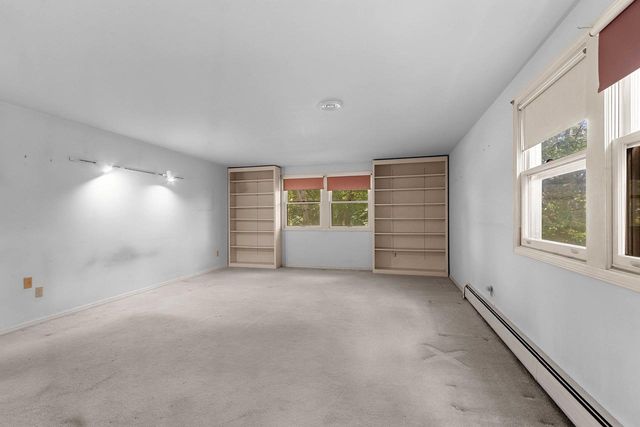 535 AVON COURT, Green Bay, WI 54302