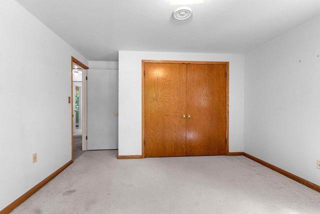 535 AVON COURT, Green Bay, WI 54302