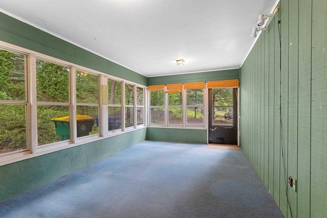 535 AVON COURT, Green Bay, WI 54302