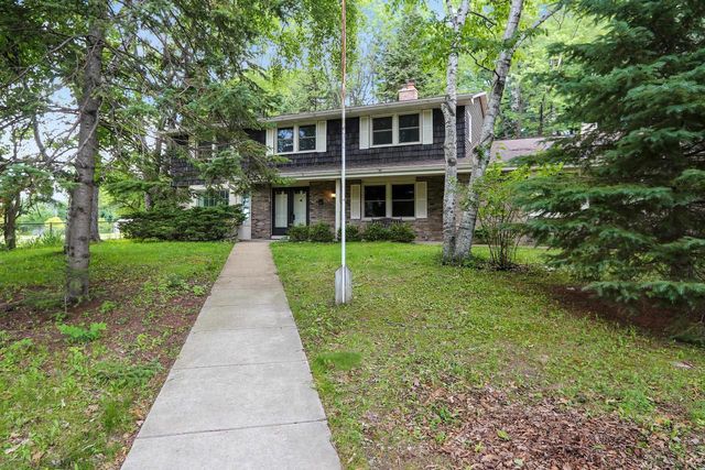 535 AVON COURT, Green Bay, WI 54302