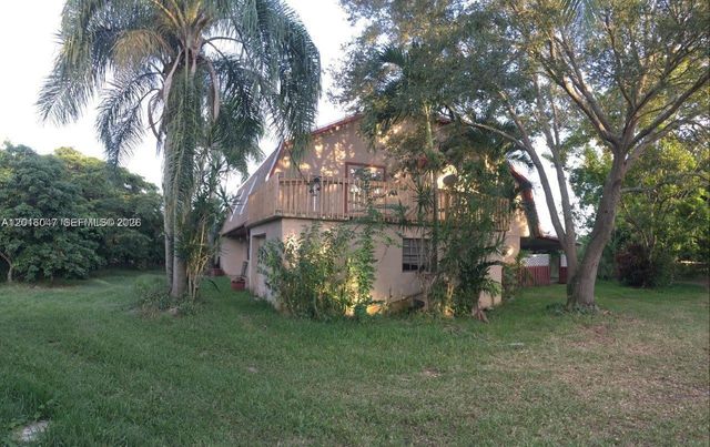 18950 SW 240th St, Homestead, FL 33031