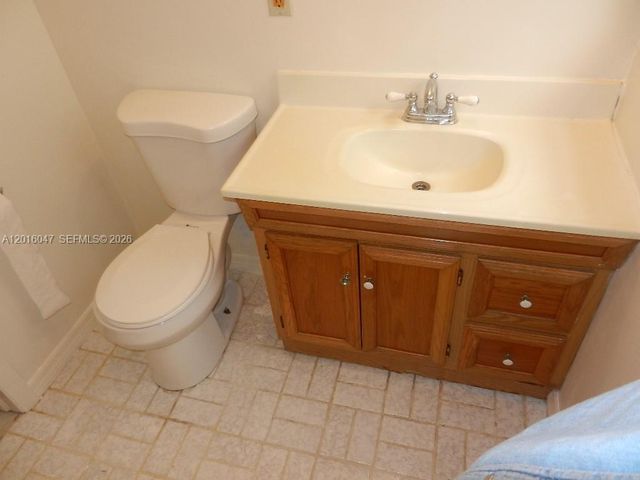 18950 SW 240th St, Homestead, FL 33031