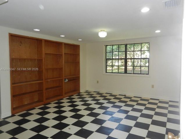 18950 SW 240th St, Homestead, FL 33031