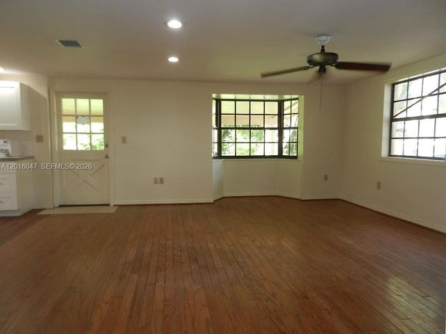18950 SW 240th St, Homestead, FL 33031
