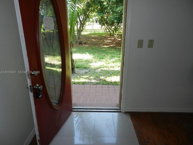 18950 SW 240th St, Homestead, FL 33031