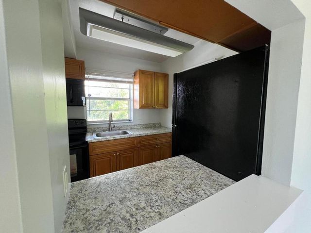 1887 Juno Road 1, North Palm Beach, FL 33408