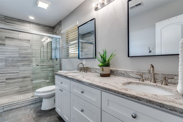 11836 Duxbury Drive, Dallas, TX 75218