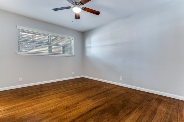 11836 Duxbury Drive, Dallas, TX 75218