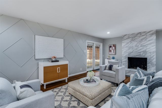 11836 Duxbury Drive, Dallas, TX 75218