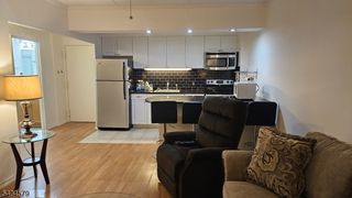 255 Tucker Ave 102, Union Twp., NJ 07083