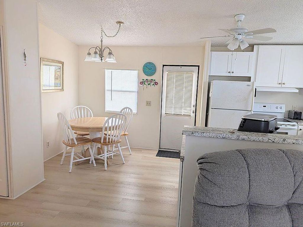 4978 Mullette LN, ST. JAMES CITY, FL 33956 — photo 2