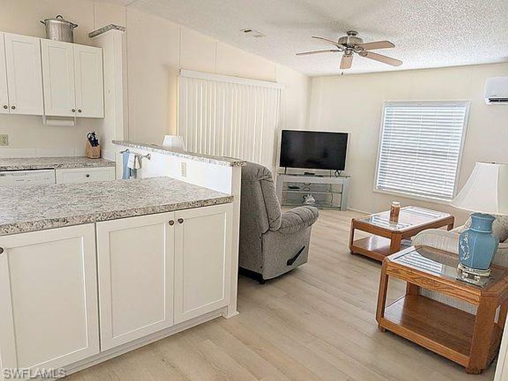 4978 Mullette LN, ST. JAMES CITY, FL 33956 — photo 4