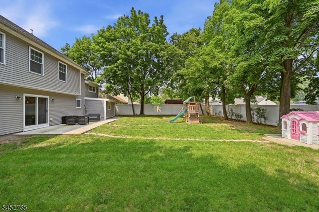 226 Church Ln, Wayne Twp., NJ 07470